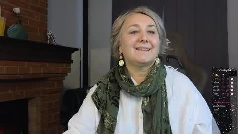 marta_wils online show from October 4, 7:25 am