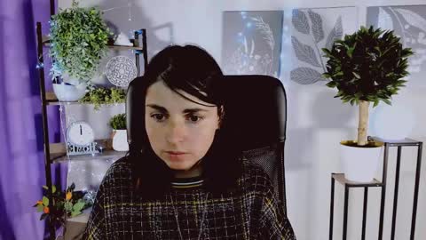 martaedams online show from April 22, 6:54 am