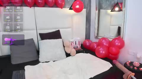 Martina  online show from February 14, 5:37 pm