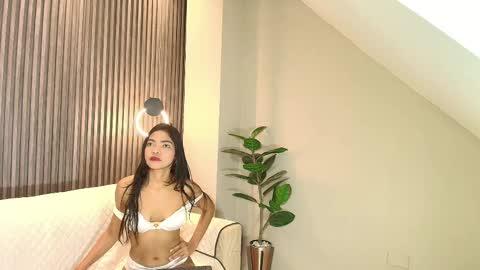 mary_cute9 online show from March 11, 12:39 pm