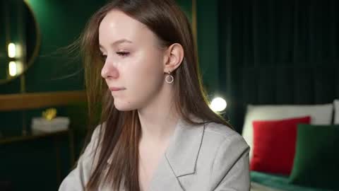 yours fetish mary online show from June 26, 3:19 am
