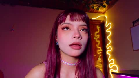     online show from April 24, 7:33 am