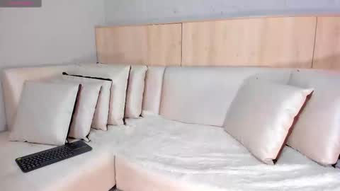   online show from March 7, 12:01 pm