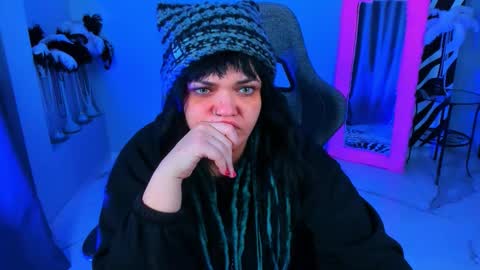 Mary online show from February 4, 2:36 am