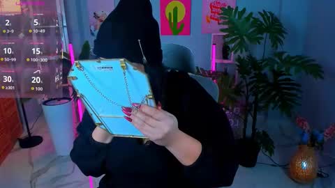 Mary online show from November 12, 2:53 am