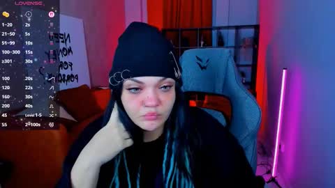 Mary online show from November 25, 2:58 am