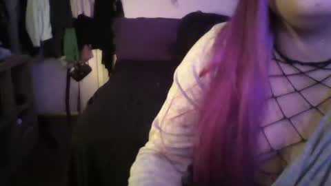 maryjane7036 online show from April 1, 7:42 am