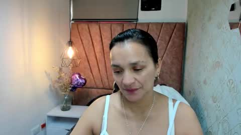 Marylin online show from November 3, 7:29 pm