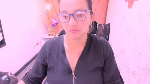 Marylin online show from September 18, 8:18 pm