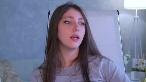Mary Miller online show from May 29, 10:46 am