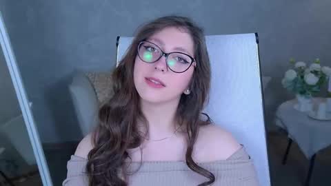 Mary Miller online show from May 9, 10:28 am