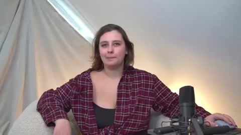 MaryMurrays online show from September 18, 7:07 am