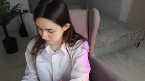 MaryyTate online show from April 2, 6:55 am