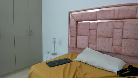 mavie_ivanova online show from January 25, 8:00 pm