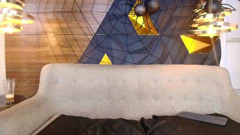 gabby online show from October 30, 3:09 am