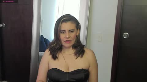 Victoria online show from February 14, 6:29 pm