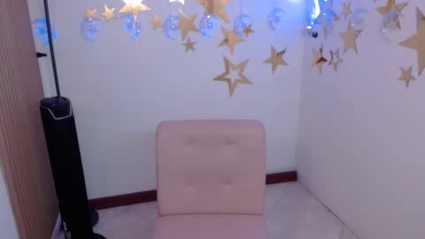 may_fk online show from November 9, 6:09 am