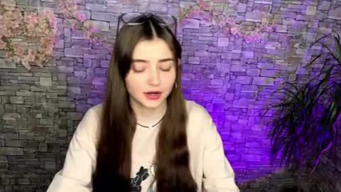 may online show from June 26, 5:36 pm