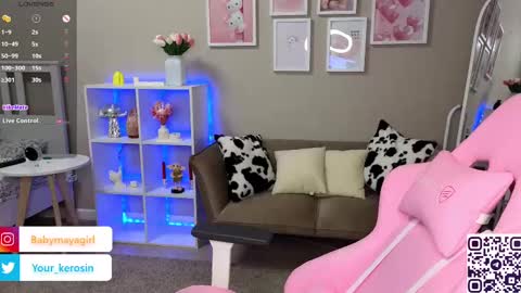 Maya online show from February 21, 3:45 am