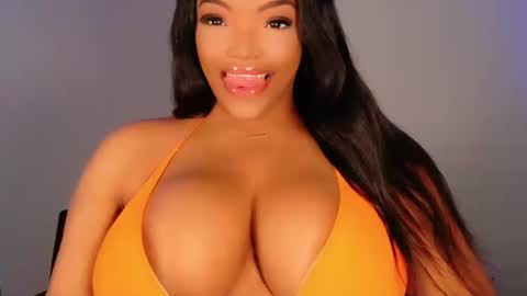 MayBabi online show from November 22, 12:08 pm