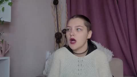 Lalli online show from January 6, 8:01 pm