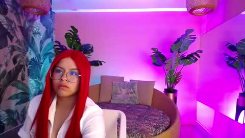 Mayly online show from March 14, 2:18 pm