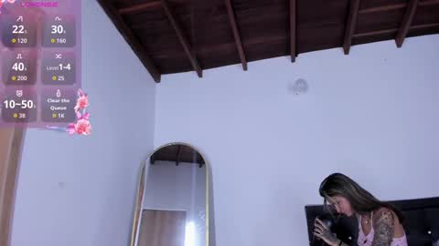 medussa13 online show from September 23, 1:20 pm