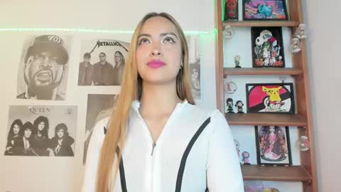 Emily online show from September 29, 10:26 pm