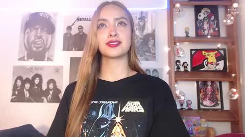 Emily online show from February 1, 11:48 pm