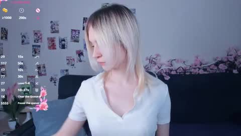 Megan  online show from April 22, 5:32 pm