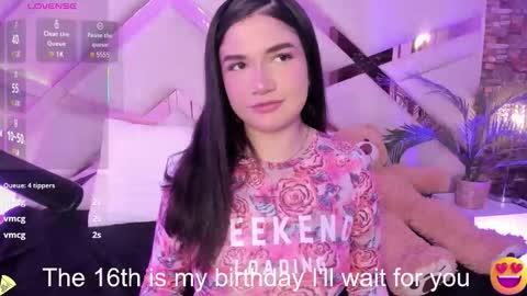     online show from February 7, 1:59 pm