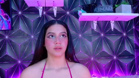 megan_jenner1 online show from September 24, 10:42 pm