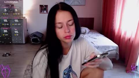 Megan online show from October 13, 7:00 am