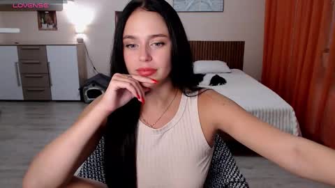 Megan online show from October 3, 6:02 pm