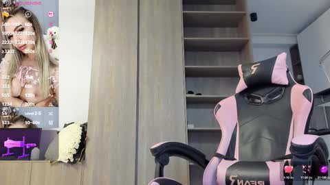 Megan online show from October 2, 5:12 am