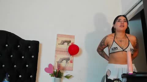 Megan  online show from February 18, 5:09 am