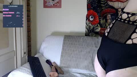 Lovely Megan online show from February 6, 1:10 pm