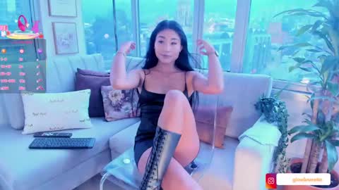 Mara online show from February 17, 2:06 pm