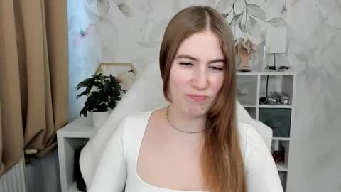 Megan online show from January 12, 1:38 pm