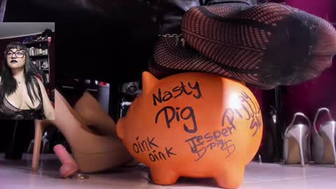 Goddess Sara online show from September 30, 8:35 pm