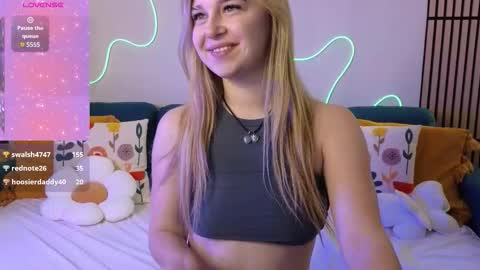 Mel online show from October 16, 9:12 am