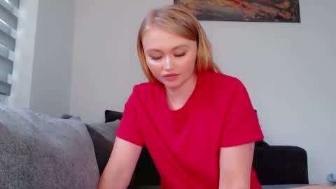 Melania online show from October 23, 12:22 pm