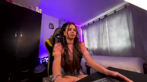 MELANI online show from October 18, 9:16 pm