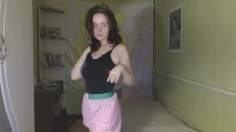 Mila online show from November 20, 4:41 pm