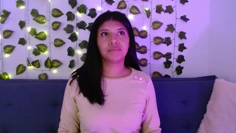 melanie online show from June 3, 10:48 pm