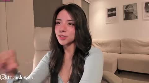 Melanie online show from June 16, 12:33 am
