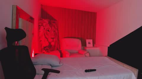 MelanyLuv online show from October 28, 11:42 pm