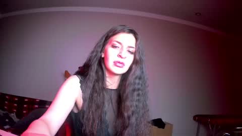 melena_caramel online show from May 25, 8:30 pm