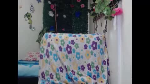 melhiza online show from January 29, 7:15 am