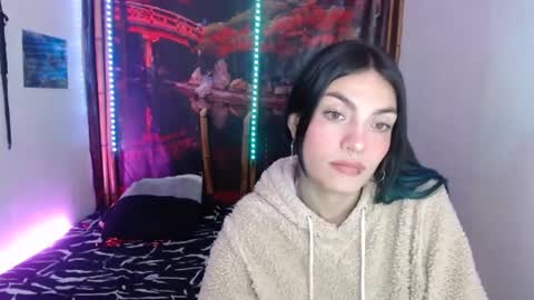 melhiza online show from February 22, 5:44 am